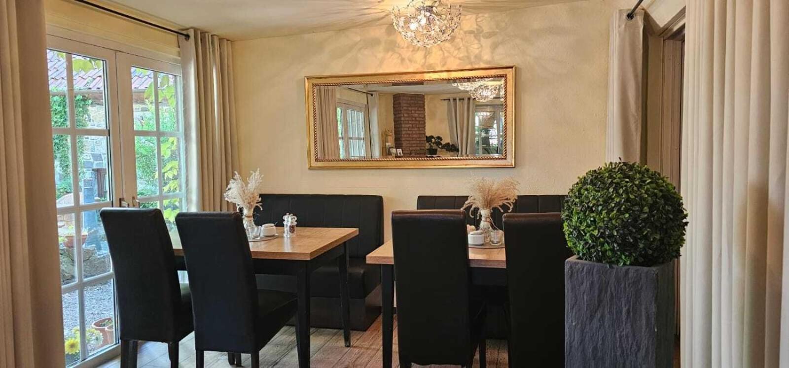 Hotelbetriebe Gueldenhaupt Gmbh Arnsberg Zewnętrze zdjęcie